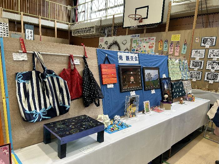 ��e����u�[�X