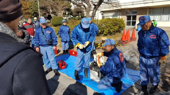 発電機や投光器の使い方説明