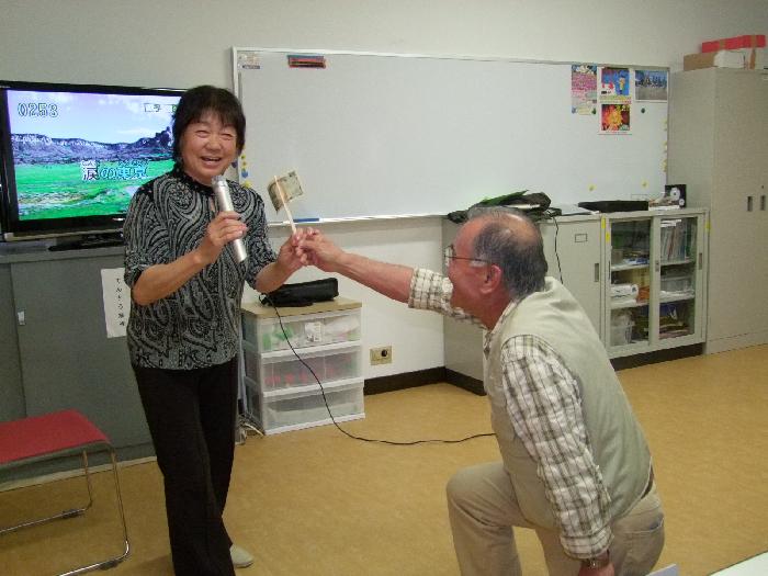 なんとなんと