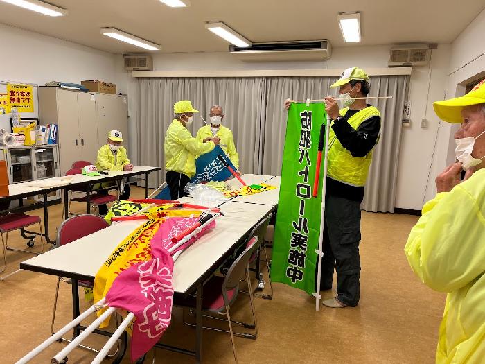 旗の取り換えです