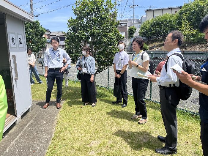 備蓄庫・倉庫の見学