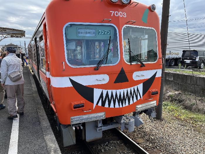 ハローウイーンの岳南電車