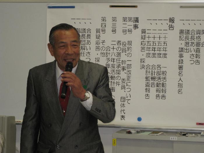 余裕の笑顔です