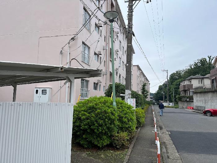 4号棟の入り口付近 4番駐輪場
