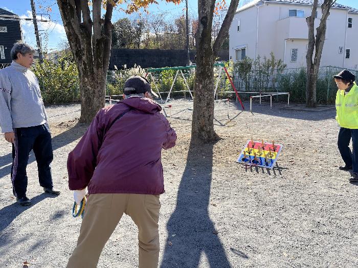 輪投げ、むずかしいのう