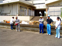 (左から秋吉会長・榎下会長<br>・馬場会長・照屋会長)